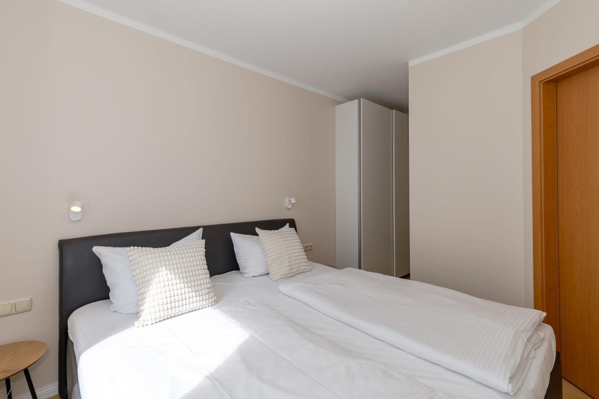 Korb-Butze 8110 Yachthafenresidenz Apartment Kuehlungsborn Luaran gambar